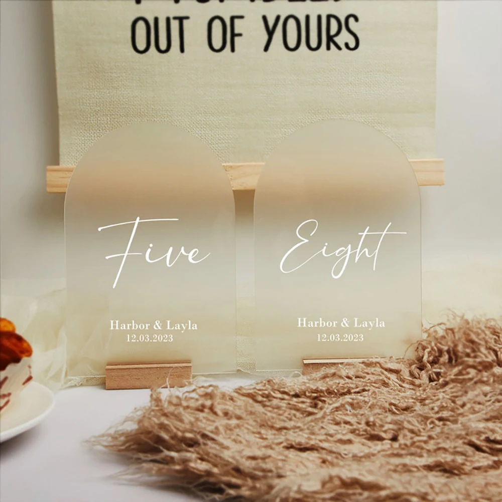 서리로 덮은 아치형 아크릴 웨딩 사인, 나무 베이스 포함, DIY 빈 아크릴 테이블 번호 카드, 스탠드 홀더 포함, 이벤트 및 파티, 바