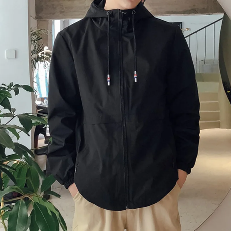 

Autumn Coat for Men's Versatile Solid Color Windproof and Waterproof Hooded Jacket for Men's Spring and Autumn Casual Windbreake