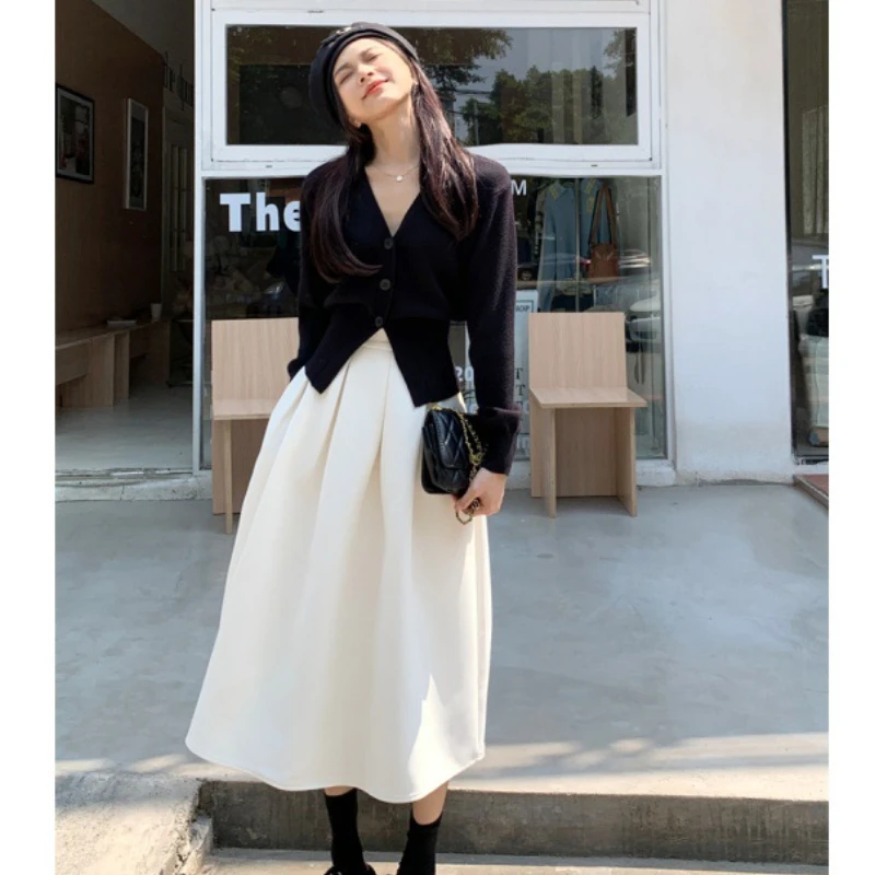 

Gasparine Women's Skirt Korean Fashion A-line Pleated Skirt Elegant Chic Casual Spring Summer New Loose Maxi Skirt Woman Clothes