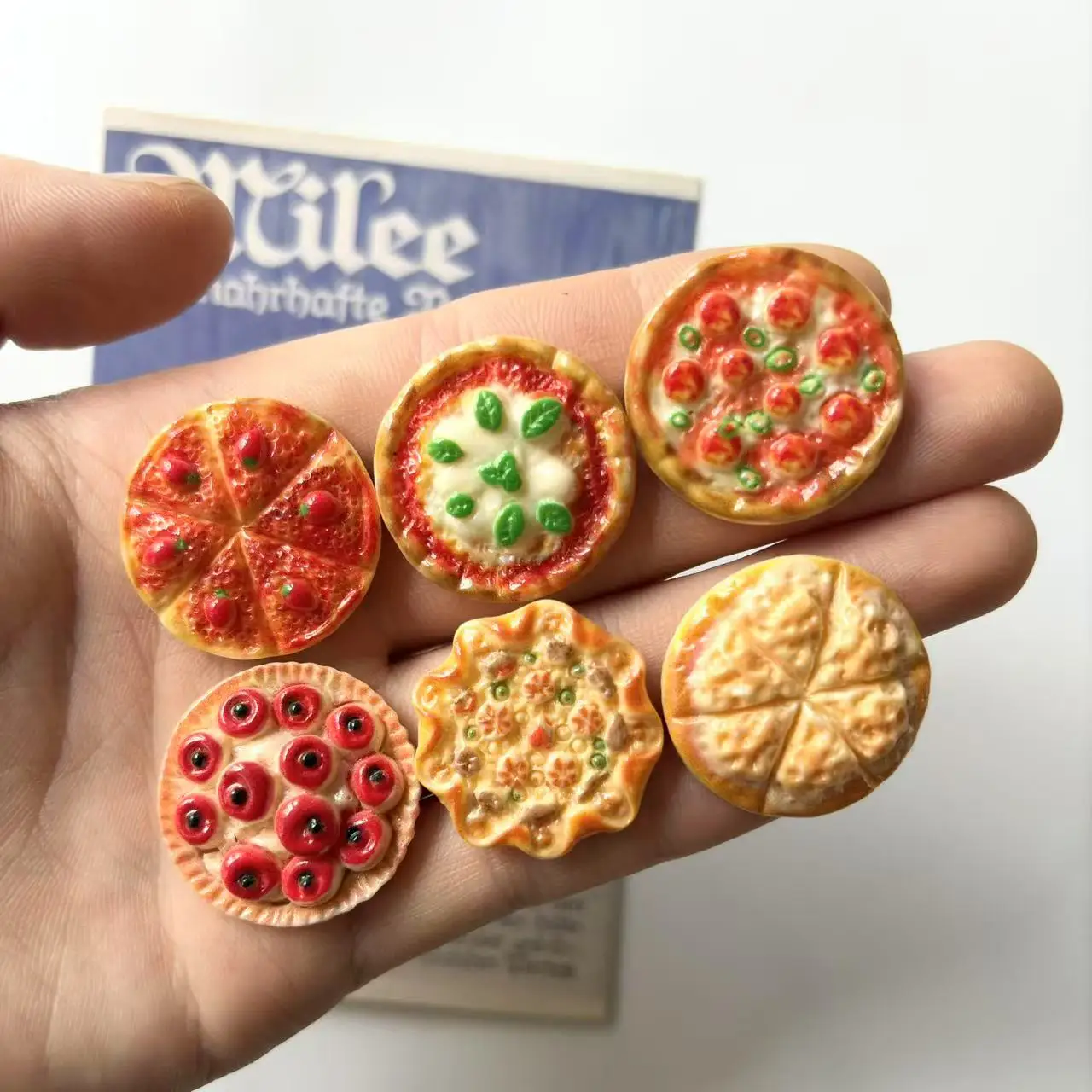 Magnetic Pizza-Themed Refrigerator and Kitchen Decor Plates