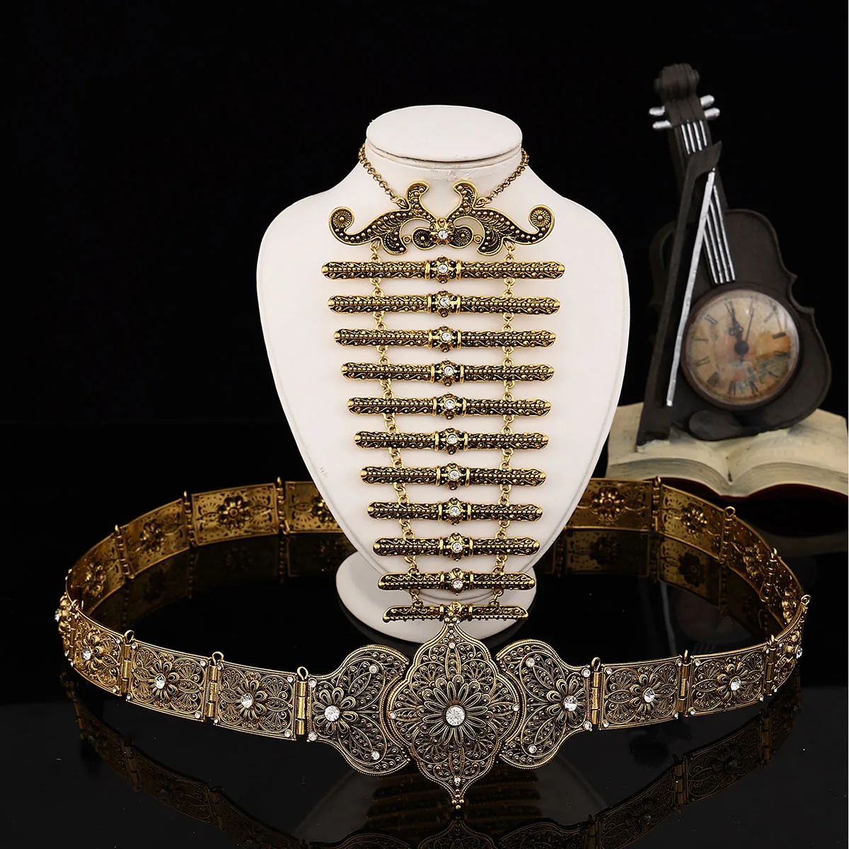 

Noble Caucasian National Dress Belt Breastplate Set Turkish Bride Wedding Jewelry Retro Gold Color Women's Adjustable Girdle