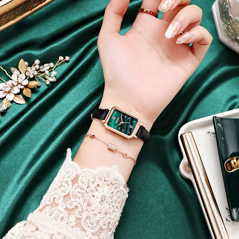 

New Wrist Watches for Women Fashion Temperament Leather Belt with Simulated Quartz Rectangle Watch Ladies Casual Clock Relogio