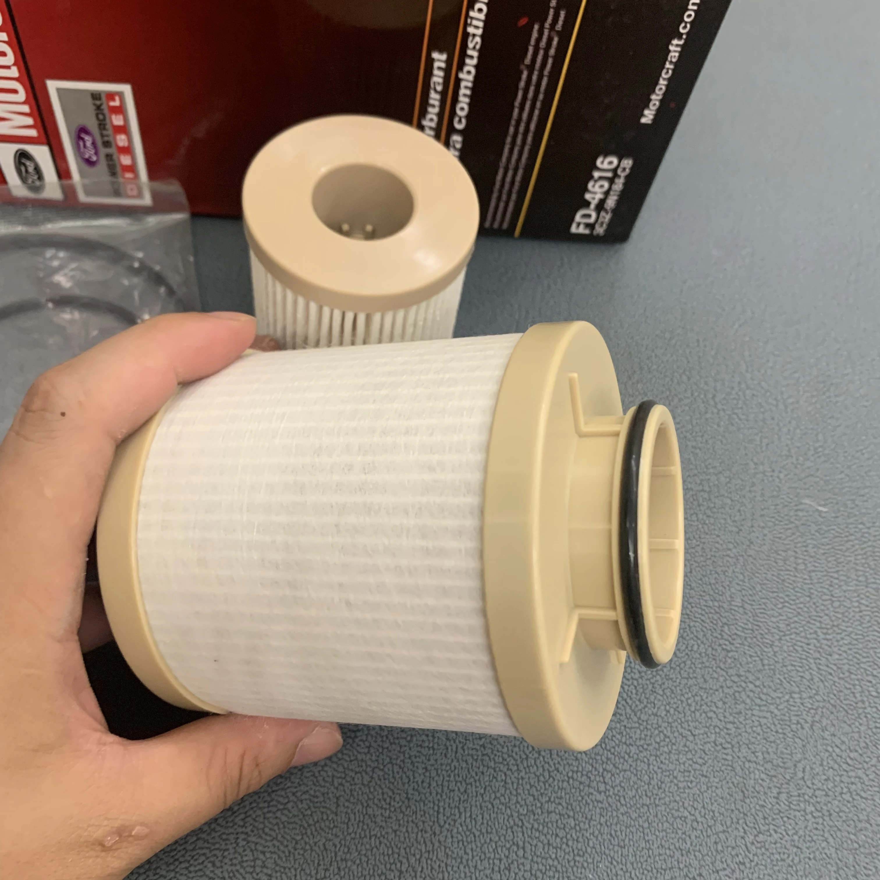 Motorcraft Ford F Series 6.0L Powerstroke Turbo Diesel Fuel Filter New FD4616