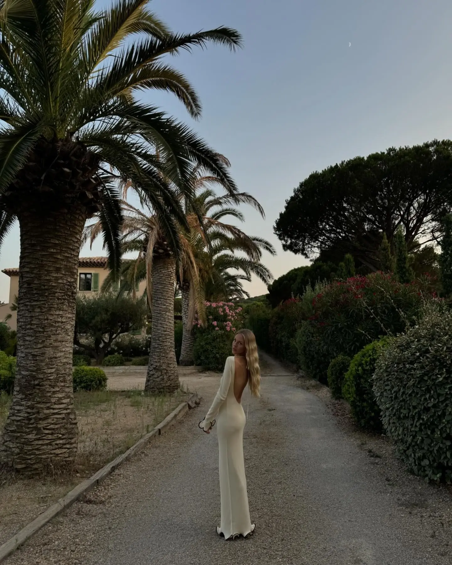 Knit Sweater Ruffled Long Dress Women Backless Fashion Ribbed Long Sleeve Elegant Party Dress Female Knitwear Autumn Dress