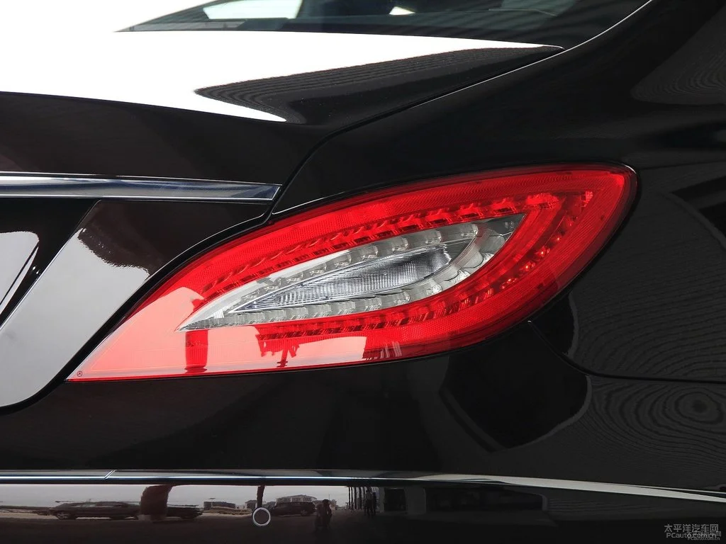 

Upgrade Tailight for Benz Cls W218 Taillight