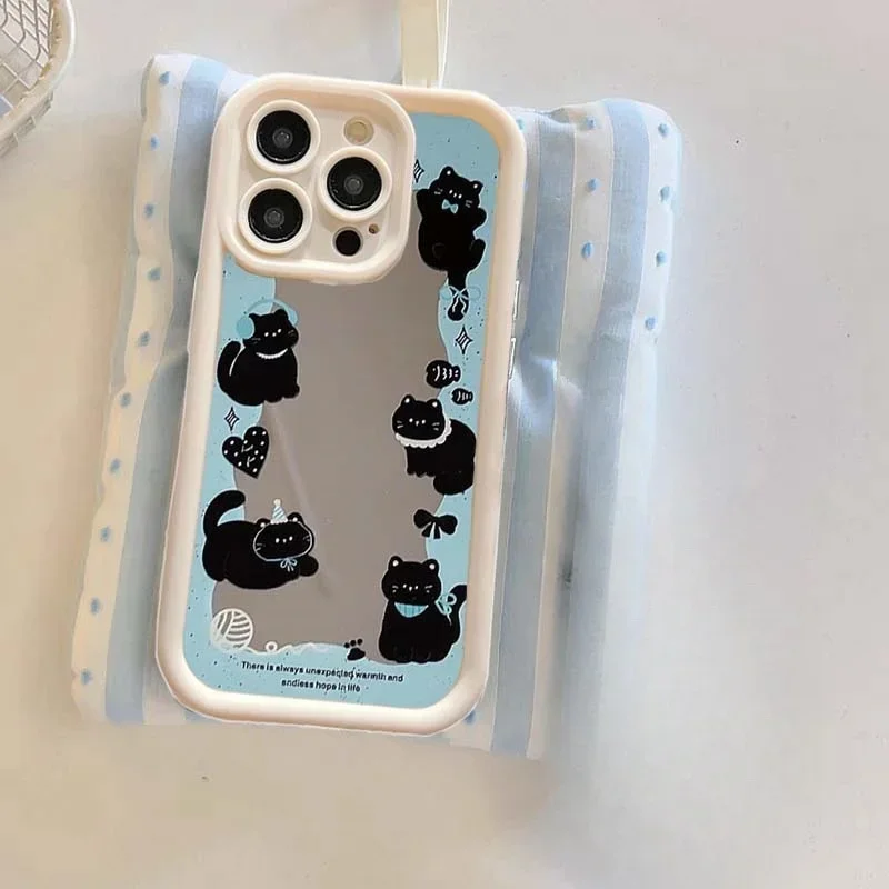 Charming Cat Chain Mirror Phone Case - Soft Protective Casing