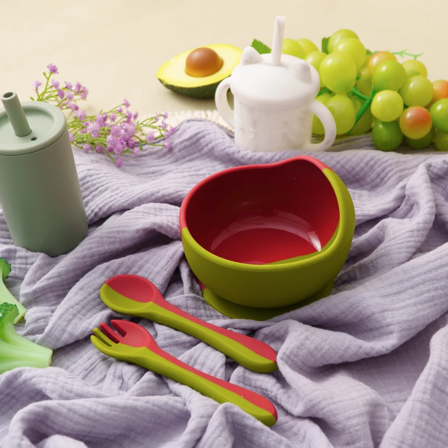 3PCS Baby Silicone Tableware Sets Color Contrast Suction Bowl Soft Spoon Fork Feeding Training Baby Dinner Set Baby Utensils 5