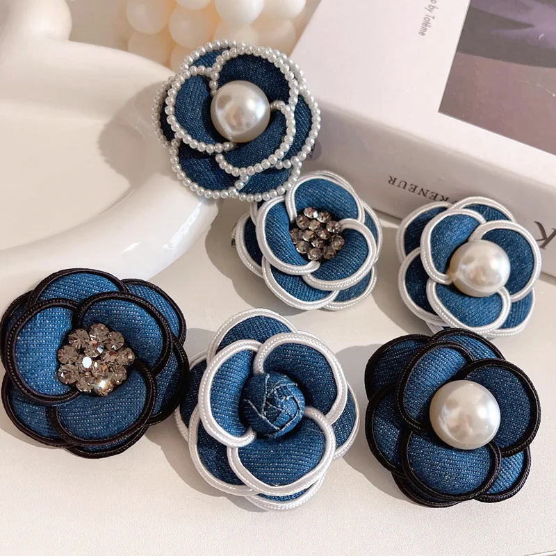 New Pearl Fabric Camellia Flower Brooch Pins Elegant Corsage Sweater Suit  Badge Lapel Pin Fashion Brooches for Women Accessories - AliExpress