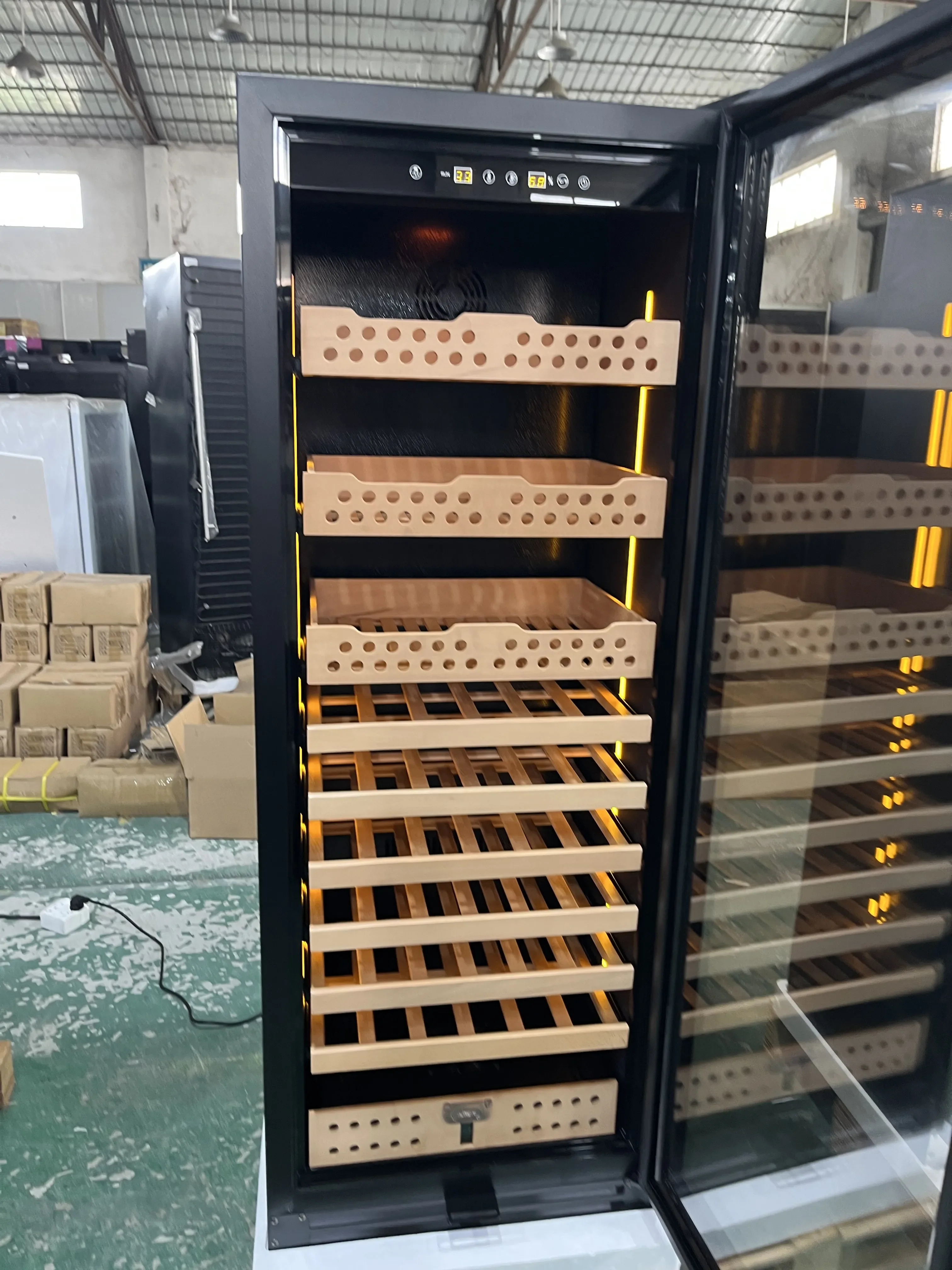 Double Zone Fans Cooling Wooden Shelves Home Appliances Wine Cooler & Cigar Humidor For Sale