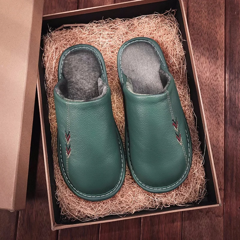 Women's Genuine Leather Winter Indoor Slippers Comfortable Warm Men Household Slippers Anti-Slip Couple's Casual Home Shoes