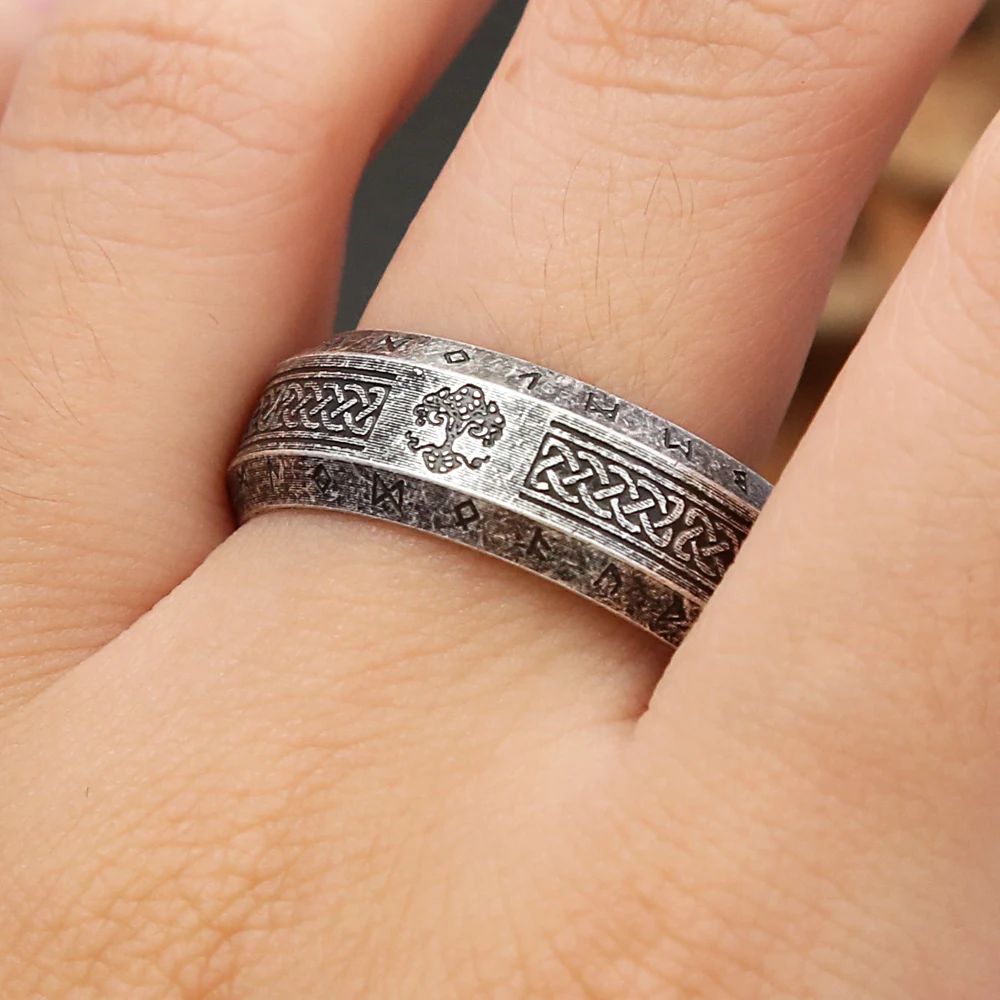 Stainless Steel Ring Fashion Vintage Nordic Tree of Life Ring for Men Women Viking Rune Biker Amulet Jewelry Gift