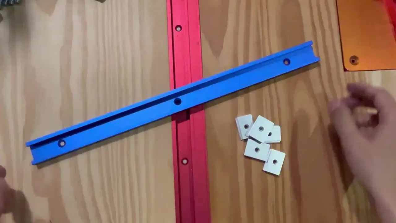 30 Type T-Track Miter Slot Slider Bar – Aluminum Woodworking T-Slot Jig For Chute Rails, DIY Hand Tools (Red M6, 500/600mm)