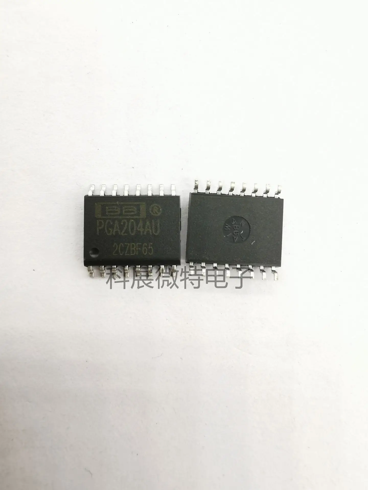 

PGA204AU PGA204 SOIC-16 Integrated chip Original New
