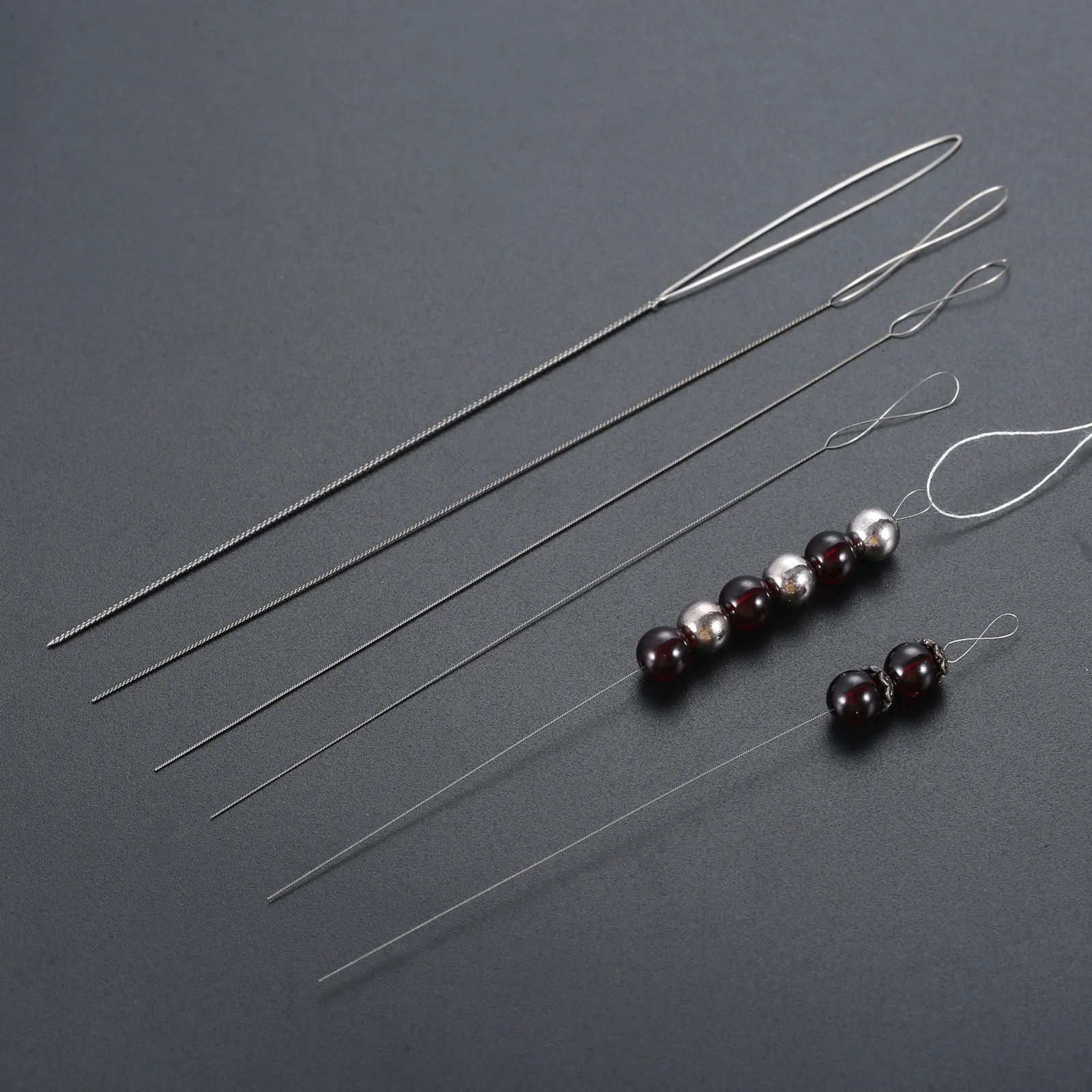 JEWELRY DESIGN TIPS: Bead Stringing With Needle and Thread