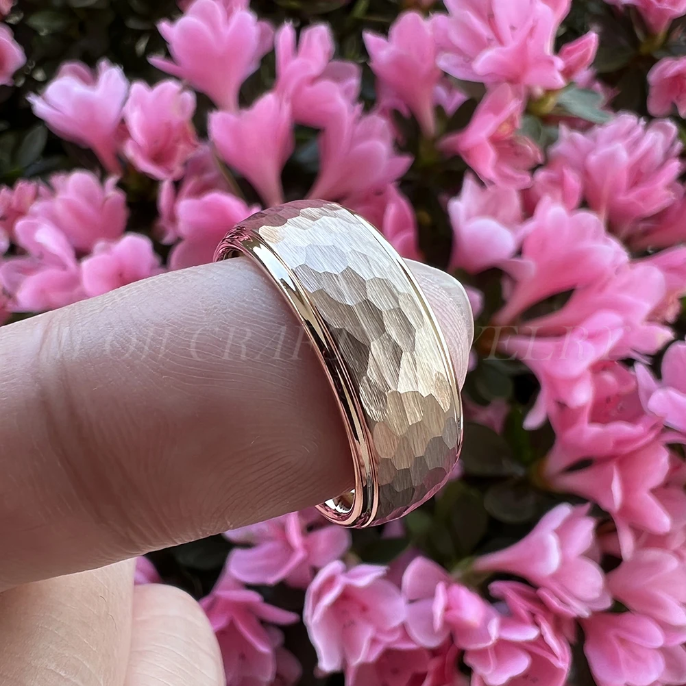 Meteorit Ring, Schwarz Gehämmert Rose Gold Streifen Wolfram