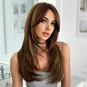 Parrucca sintetica alla moda da donna con capelli ricci di media lunghezza evidenziati per cosplay di Halloween. Retina per capelli ad alta temperatura.