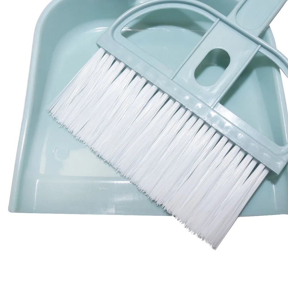 Children's Mini Desktop Cleaning Broom Set Computer Keyboard Gap Small Broom Plastic Even Shovel Brush Cleaning