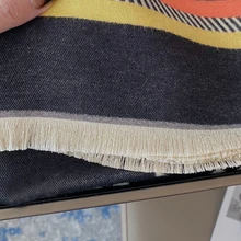 

ak Autumn and winter scarf