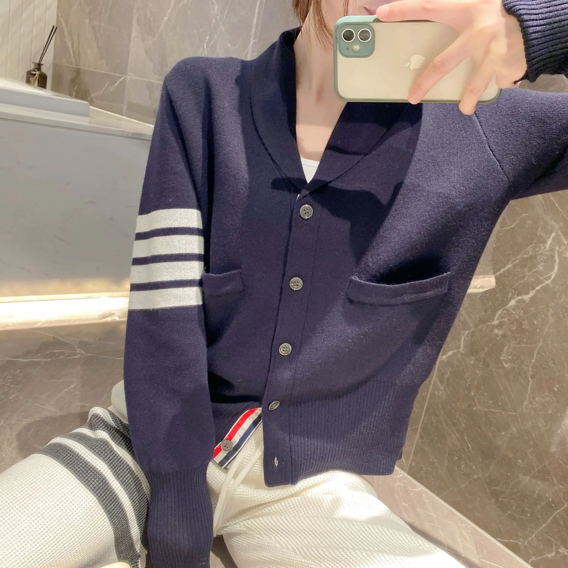 

TB Lapel Four-bar Cardigan