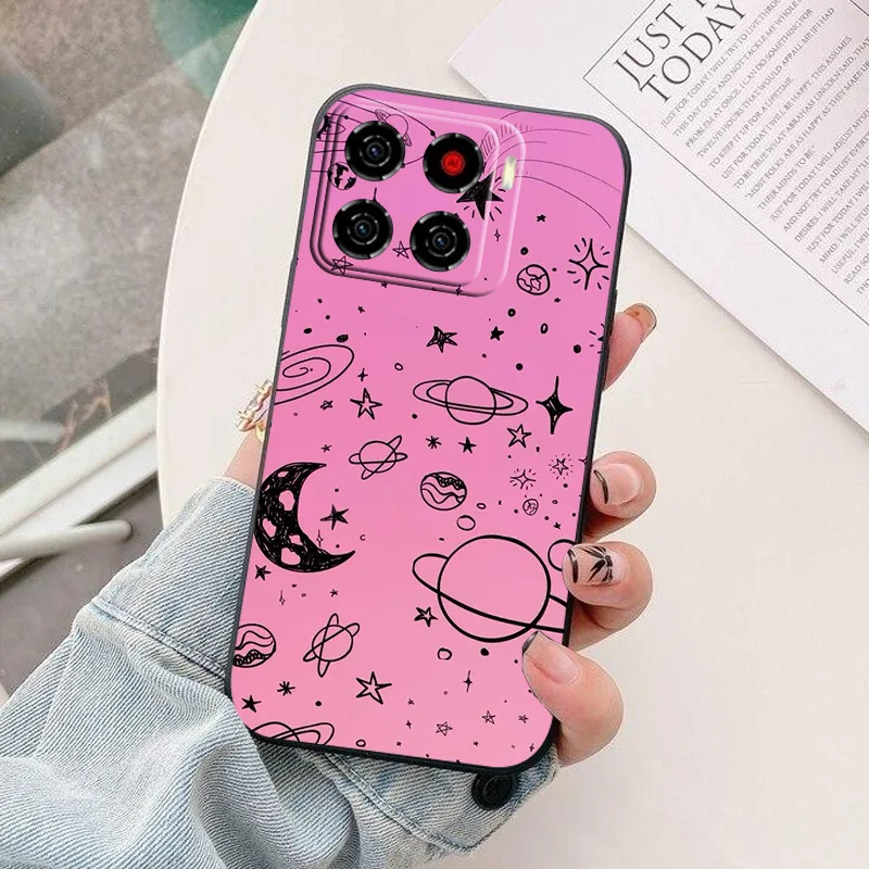Astronaut Silicone Camera Protection Back Cover - Stylish Phone Case with Enhanced Durability