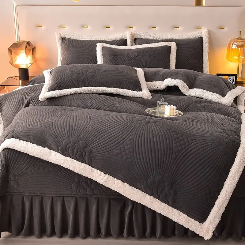 

Winter Warm Velvet Carved Fluffy Soft Bedding Set Twin Queen King 4Pcs Duvet/Comforter Cover Ruffle edge BedSpread Pillowcases