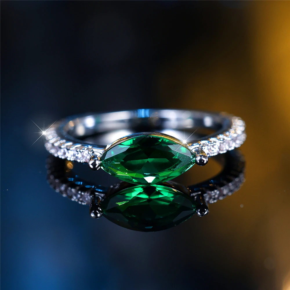 Cute Female Crystal Green Zircon Stone Engagement Ring Vintage Silver Color Wedding Jewelry For Women