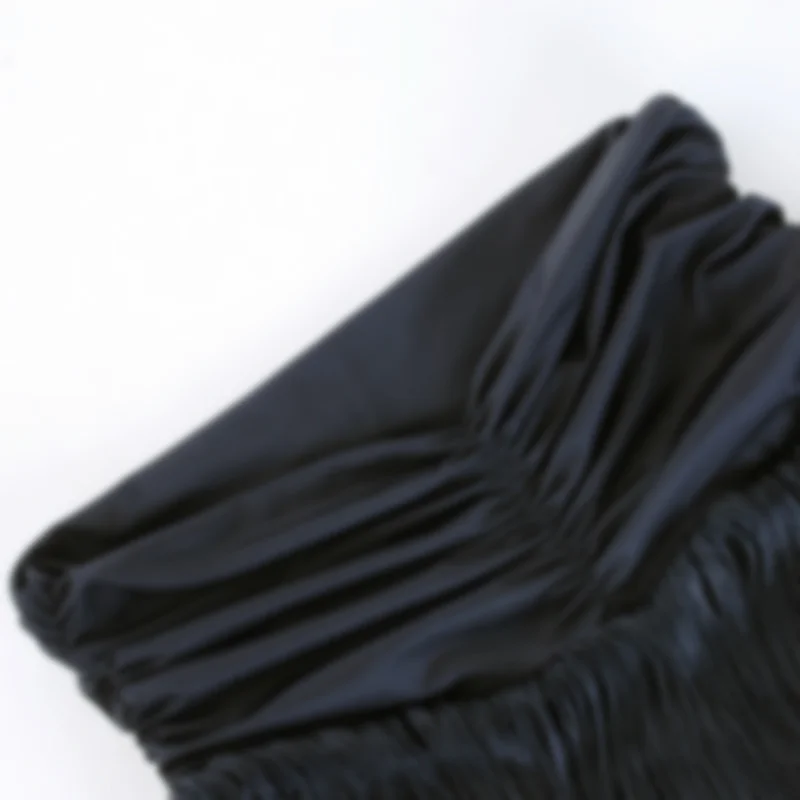 Рисунок 5 - Брюки женские длинные с бахромой и высокой талией