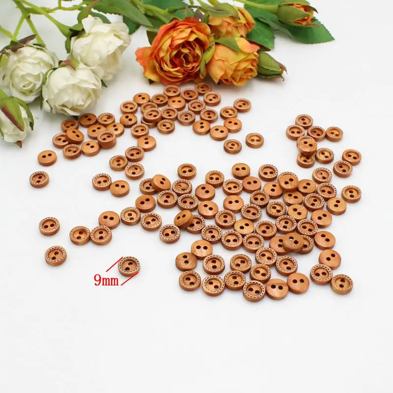 100 or 200pcs 8mm Mini Wooden Buttons for Crafts Sewing Accessories Handmade love letter scrapbook wedding decoration 4 Holes 5