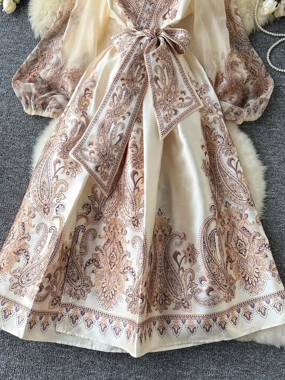 ドレス Original paisley pattern dress Sef94017a81a0438ba929bf247c243