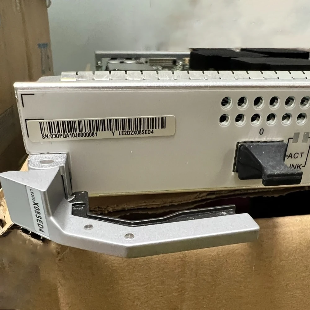For S9300 series LE2D2X08SED4 service board 4 For S9300 series LE2D2X08SED4 service board - Image 2