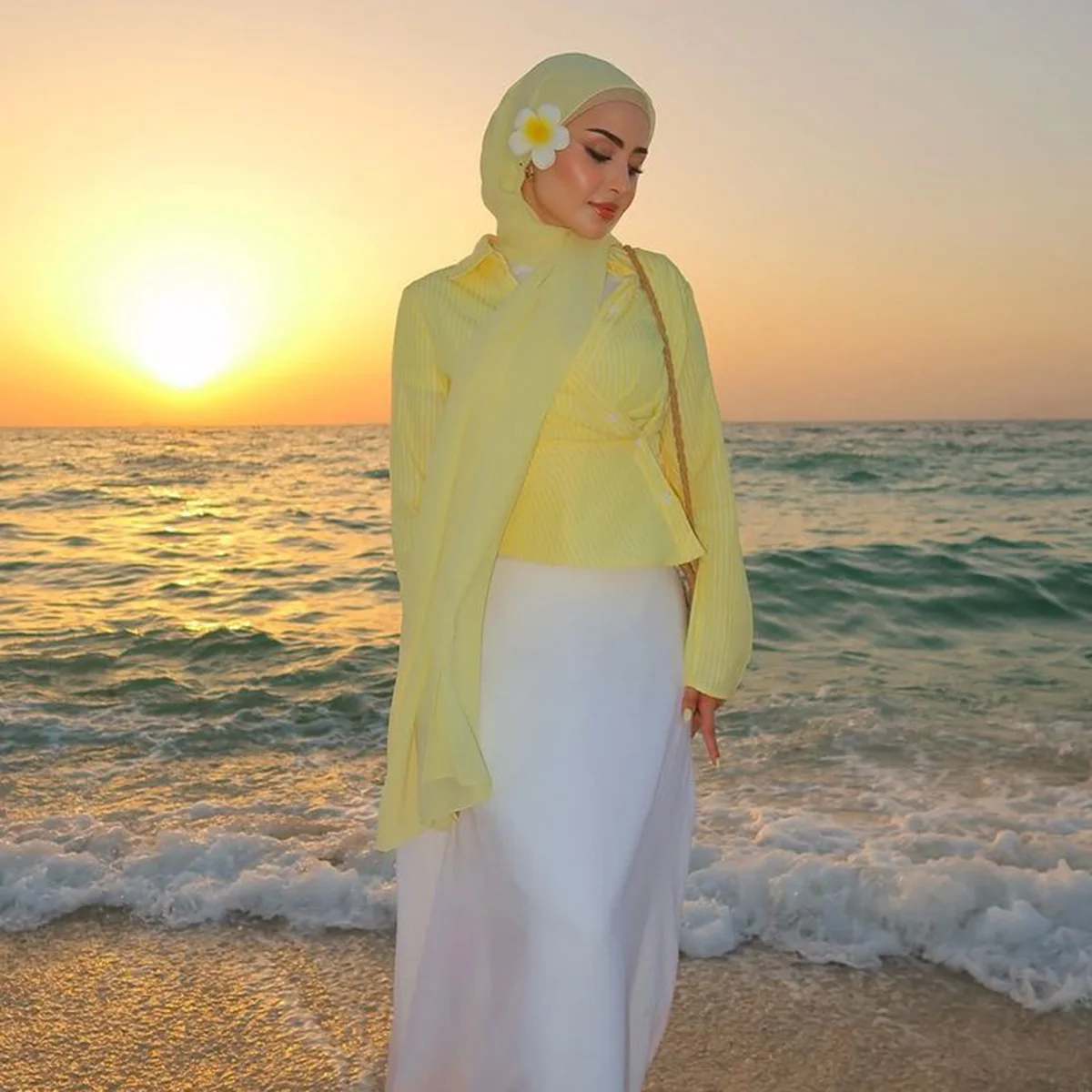 2 قطعة/المجموعة Soild وشاح شيفون مع دبابيس زهرة حجاب إسلامي المرأة شالات طويلة الإسلام لينة أغطية الرأس عصابات عقال Turbante