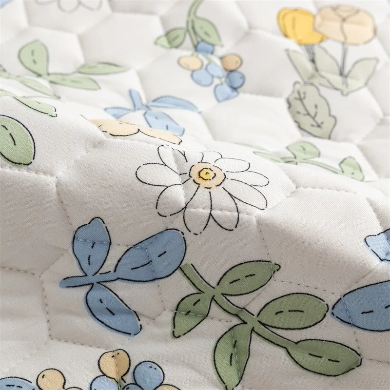 70*100cm Baby Toddlers Cute Cartoon Bed Protector Diaper Bedding Urine Pads Waterproof Washable Mattress Urine Mat for baby