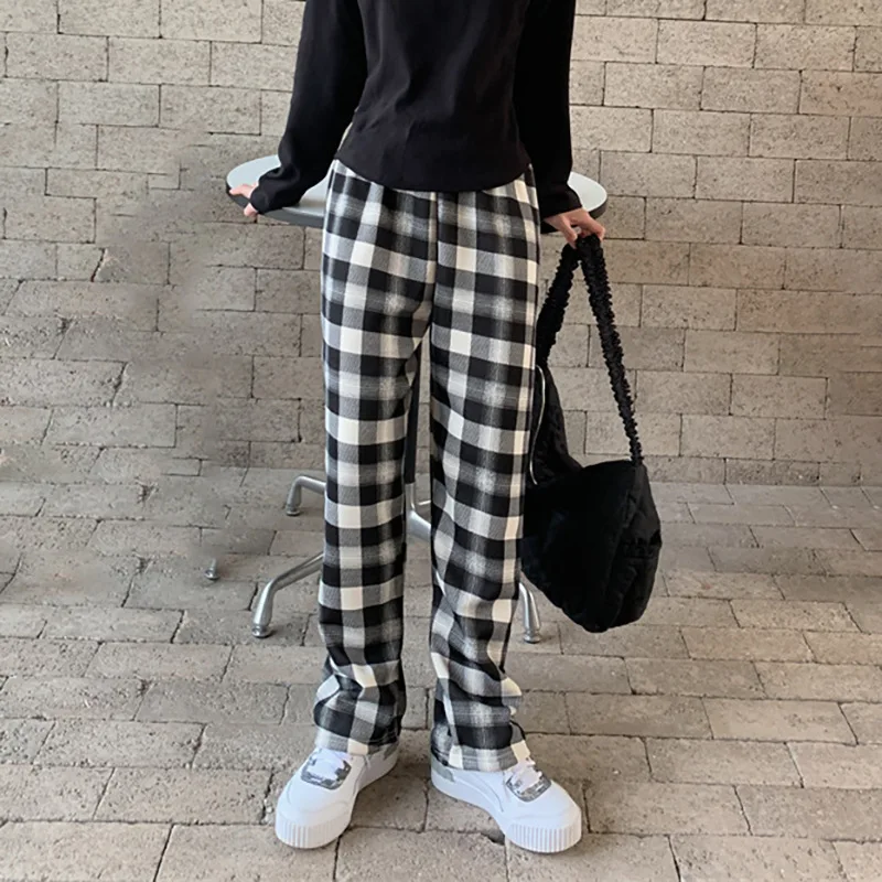 Black and white plaid-velvet