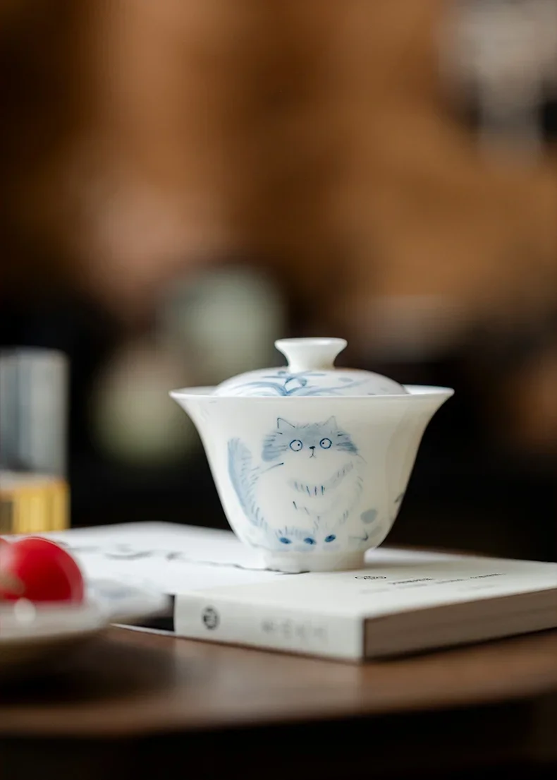 Description Picture 4 of itemHand Painted Cute Cat Jade Porcelain Gaiwan Set For Tea Chinese White Tureen Bowl Kung Fu Tea Chawan Cups Tea Ceremony