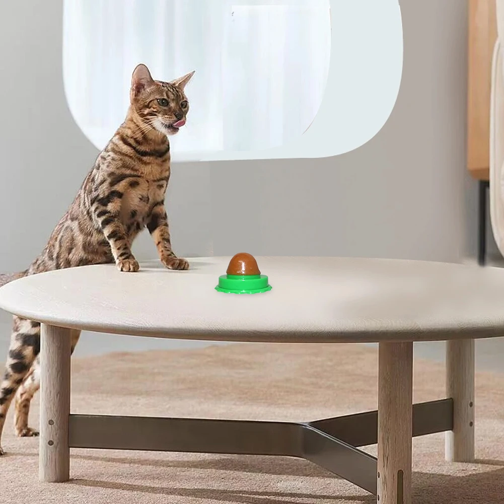 5/10Pcs Catnip Wall Ball Healthy Nutrition Lickable Pet Catnip Cat Sugar Ball Cat Snacks Candy Ball for Help Digestion