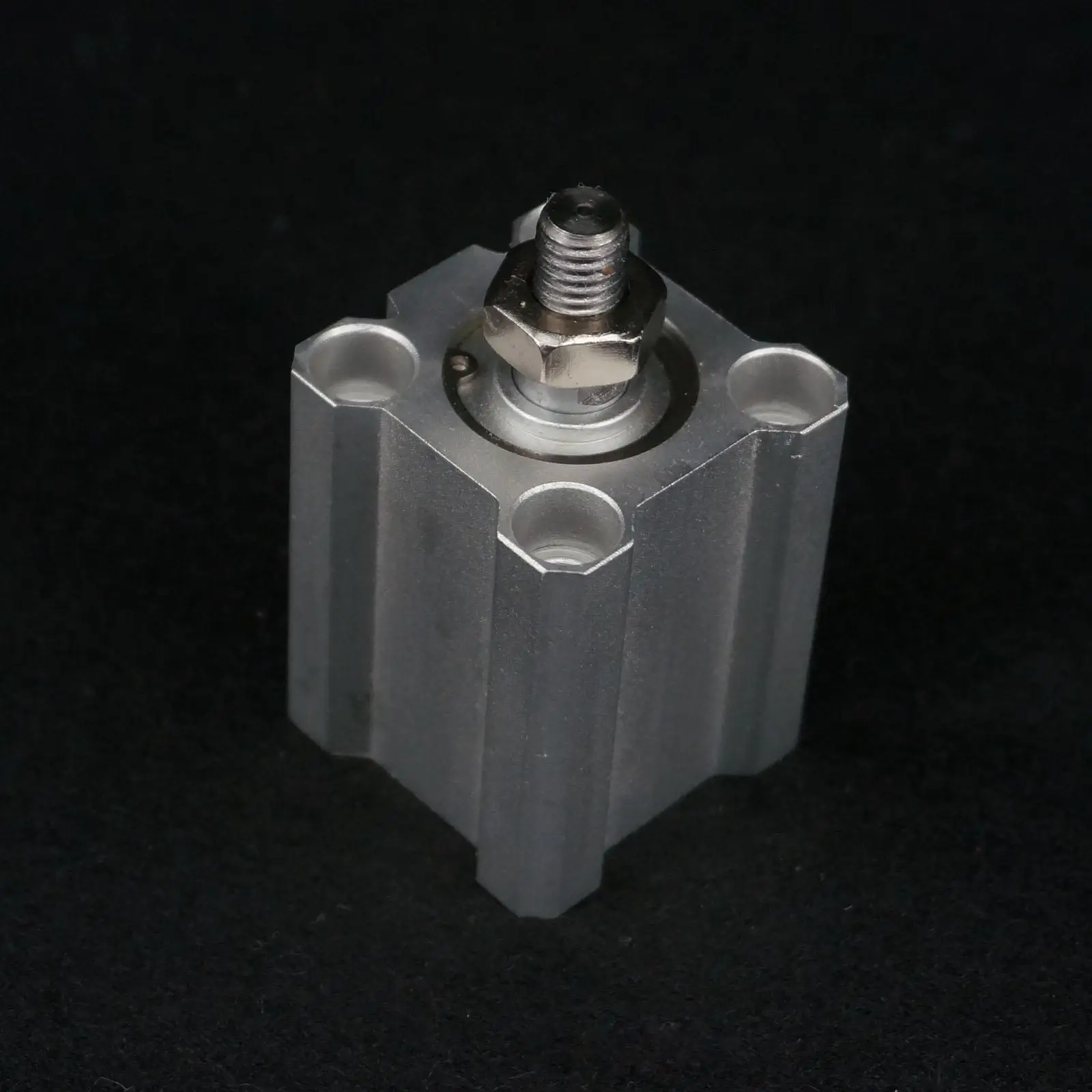 

Bore 20mm Stroke 25mm Model ACQ20x25-B Double Action Compact Pneumatic Air Cylinder