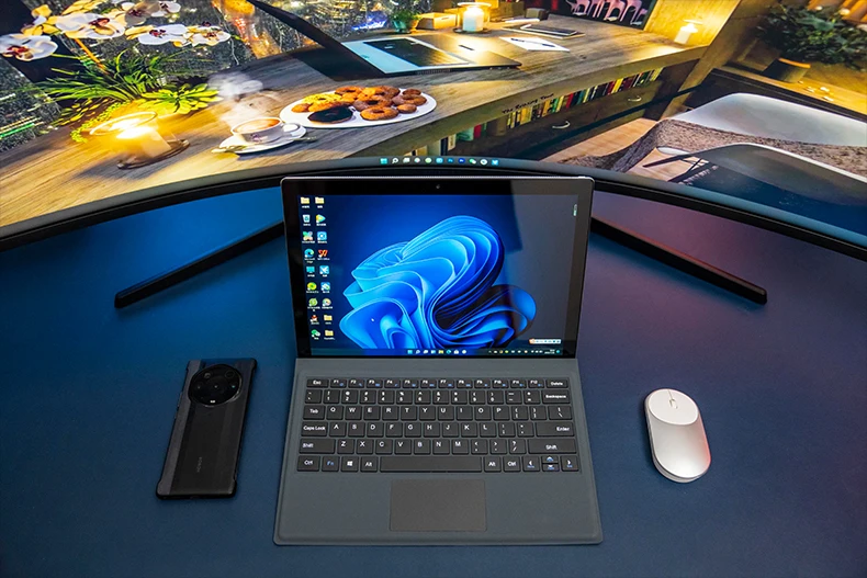 Ultraslim 2-IN-1 Tablet PC, 12th Gen Intel Core i7, 16GB RAM, 512GB SSD, 13