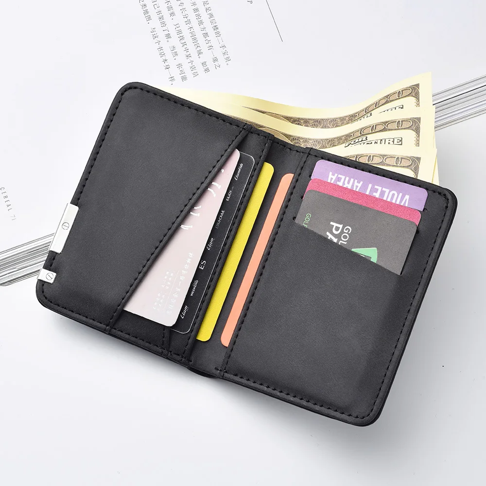Elegant Black Bat Pattern Men's Wallet - Stylish and Casual Design