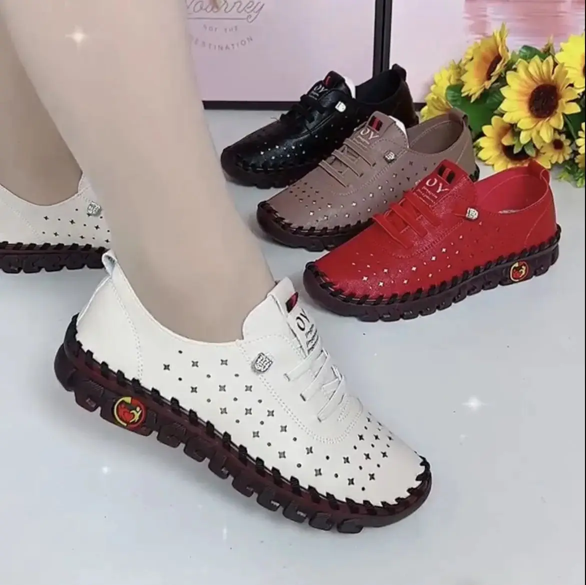 

Women Spring Vintage Breathable Shoes Platform Loafers Lace Up Leather Hollow Slip-On New Fashion Casual Mom Shoe Zapatos Mujer