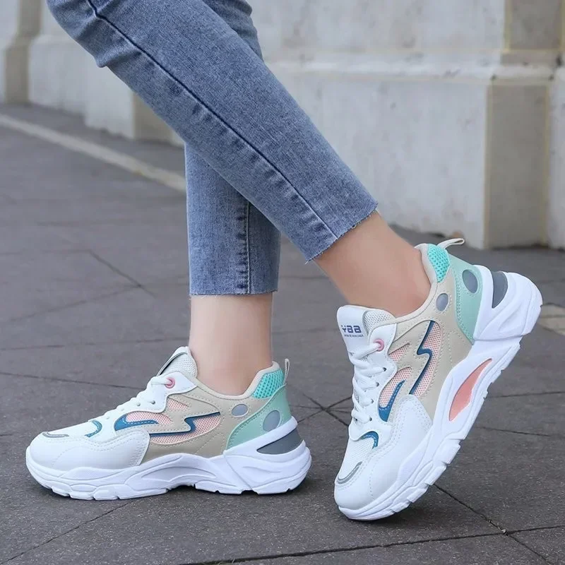 

New Fashion Platform Sport Shoes for Women Breathable Mesh Black Casual Chunky Sneakers Woman Soft Sole Casual Vulcanized Shoes