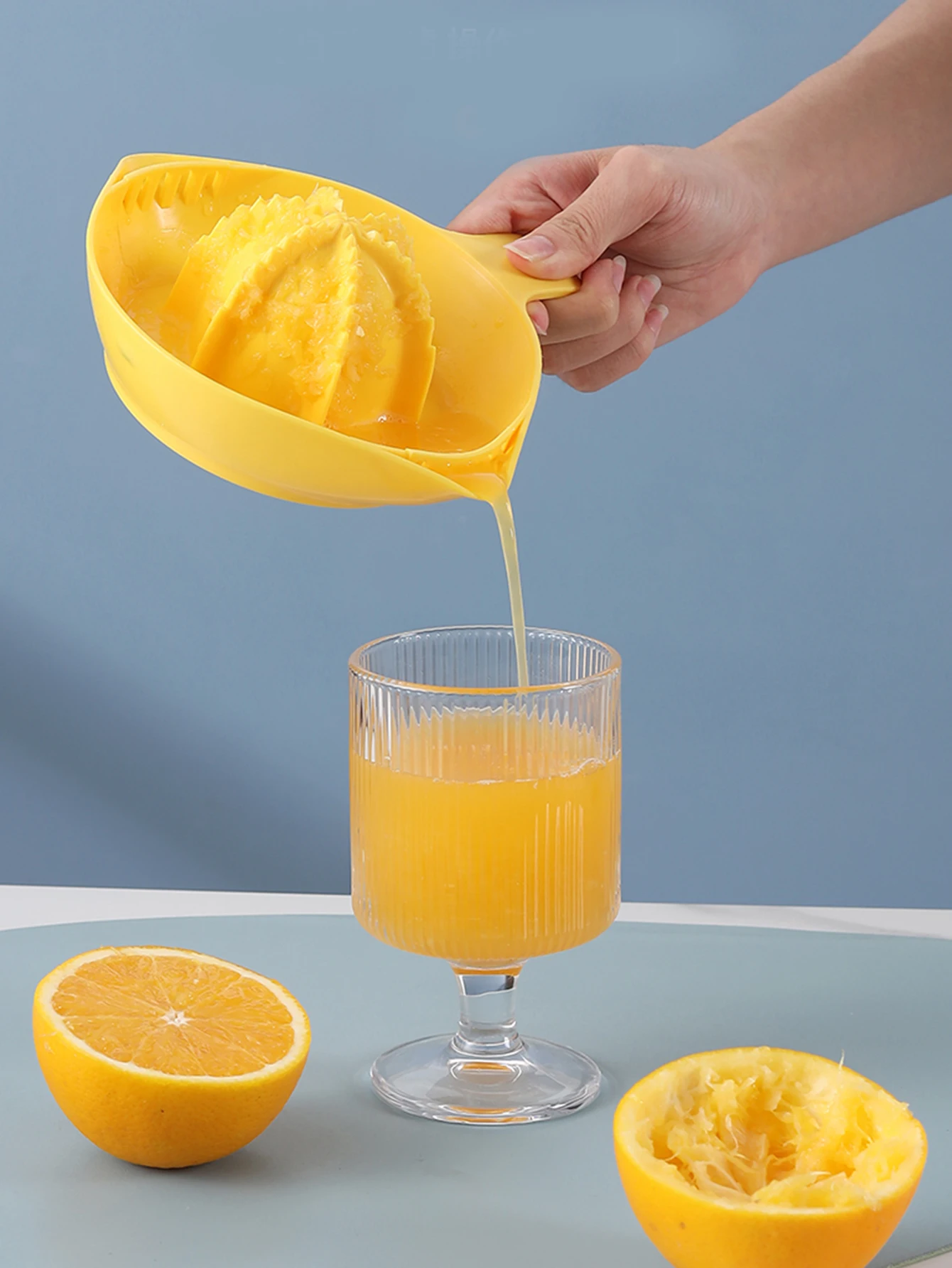 Manual Portable Lemon Squeezer Orange Juice Squeezer fruit juicer lemon squeezer juice accessories High Juice Yield Plastic Fruit Tool Multifunction Kitchen Accessories