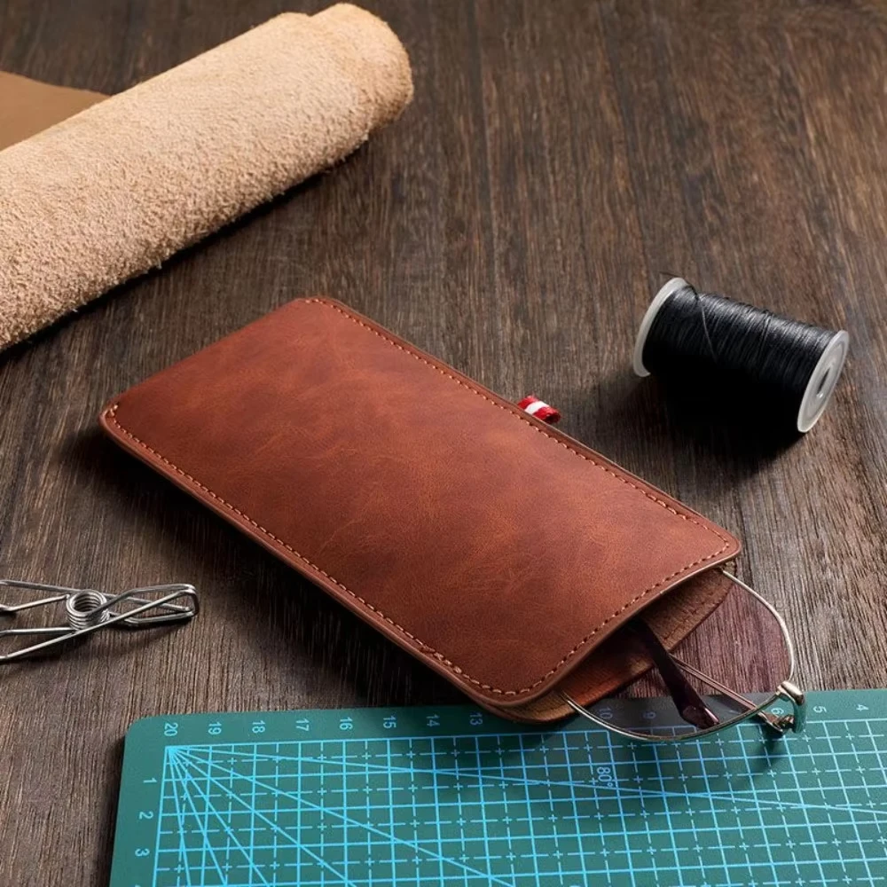 Velvet-Lined Fashionable Rectangle PU Leather Glasses Pouch