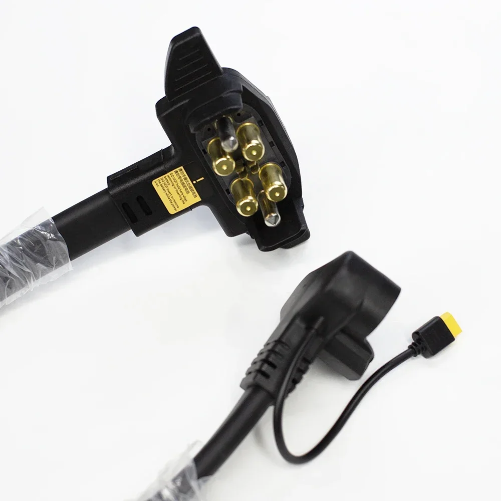 รูปสินค้า สายชาร์จแบตเตอรี่สำหรับโดรนเกษตร Agras T40/T50/T60