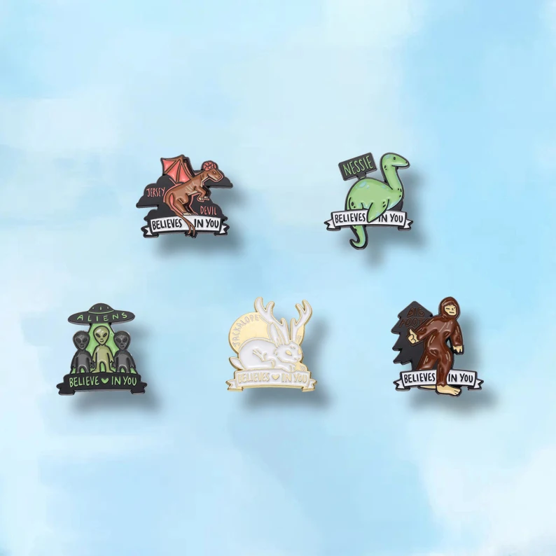 

Cartoon Enamel Pins for Friends, Lapel Badge, Jewelry, Backpack, Clothes, Dinosaur, Alien, Rabbit, Animal, Jewelry