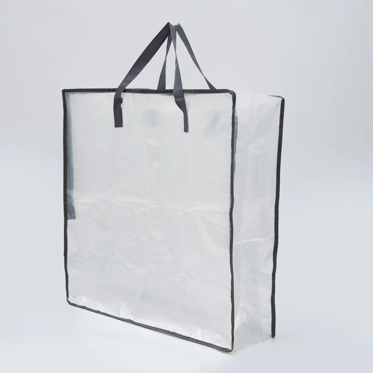 Use The Side Zipper Fully Transparent PP Film-covered Woven Oversized Storage Bag Luggage and Clothing Packing Bag. 2