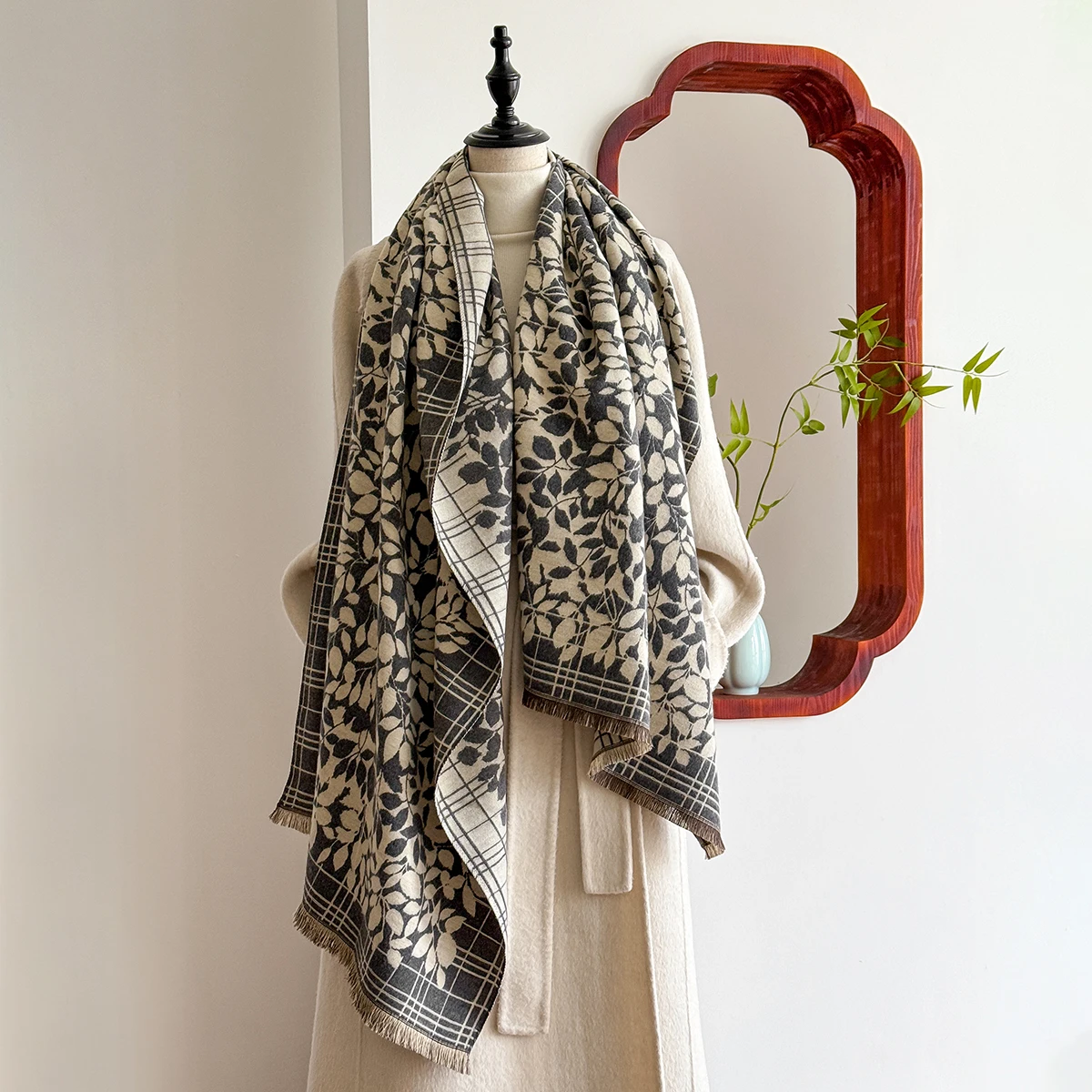 2025 Women's Luxury Brand Winter Cashmere Scarf - Tasseled Damask Printed Pashmina Shawl, Warm Wrap & Foulard Poncho