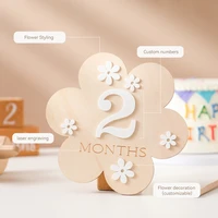Wooden Baby Flower Shape Milestone Card Monthly Memorial Card Newborn Birthday Photography Accessories For Baby Birth Gift 2
