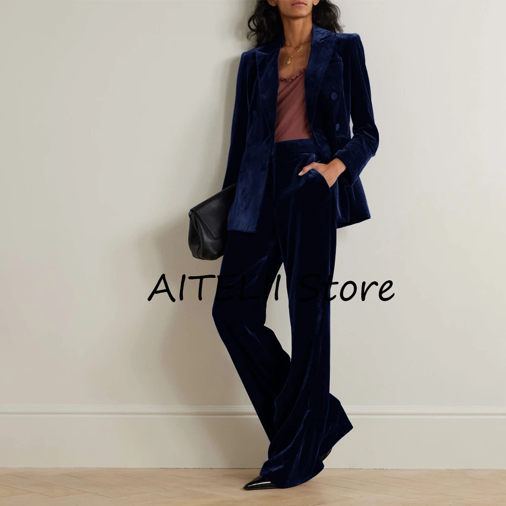 Velvet two-piece suit image 12