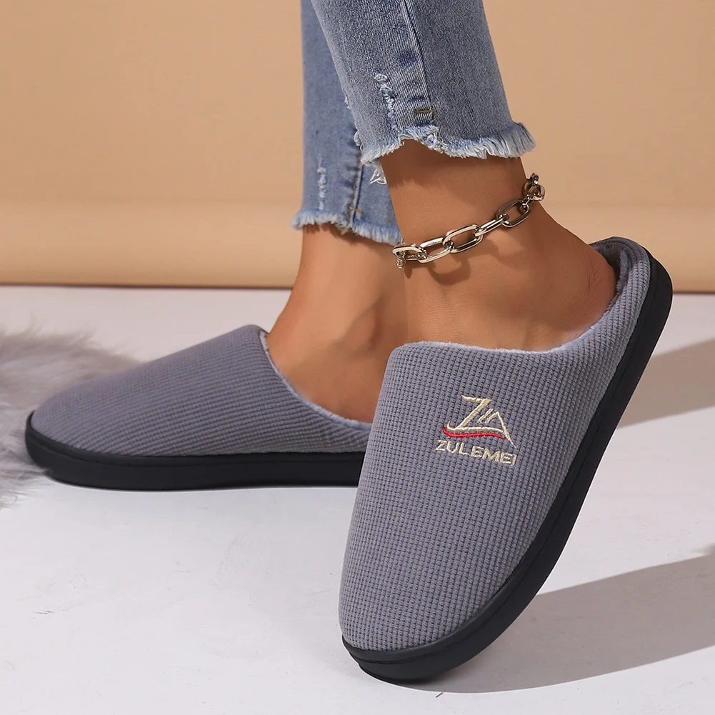 Plush House Slippers Closed Toe Slippers Non-Slip Fluffy Home Slippers Soft Fuzzy Slippers for Indoor Outdoor Bedroom 2