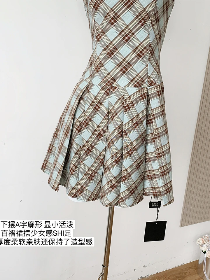 ワンピース '00s archive Burberry dress y2k ワンピース '00s archive Burberry dress y2k ワンピース '00s